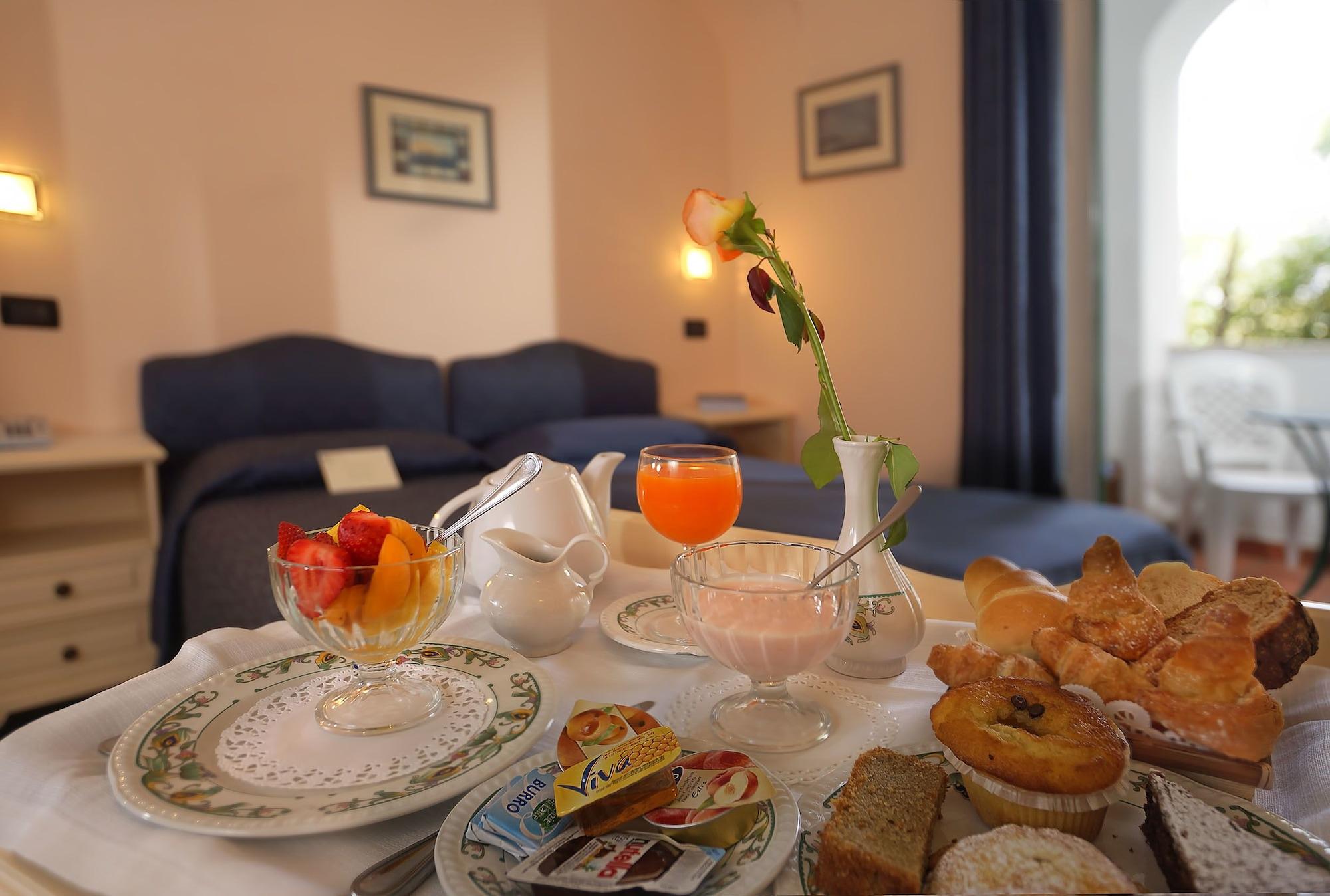 Le Querce Resort Sea Thermae & Spa イスキア島 エクステリア 写真