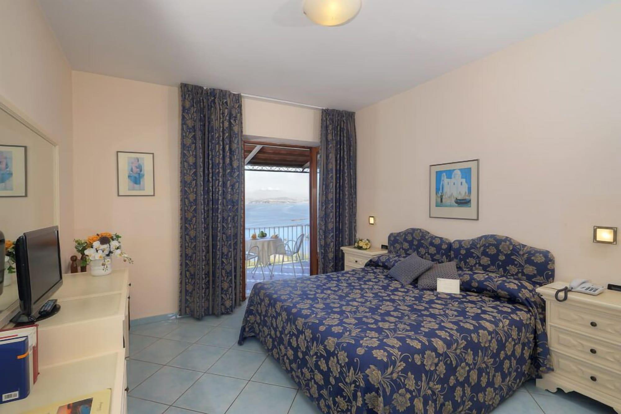 Le Querce Resort Sea Thermae & Spa イスキア島 エクステリア 写真