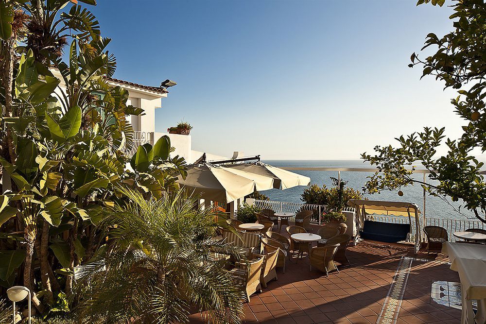Le Querce Resort Sea Thermae & Spa イスキア島 エクステリア 写真