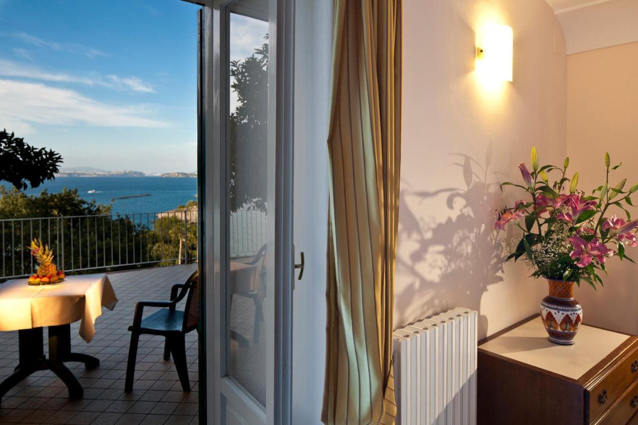 Le Querce Resort Sea Thermae & Spa イスキア島 エクステリア 写真