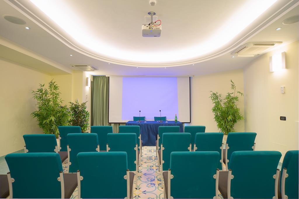 Le Querce Resort Sea Thermae & Spa イスキア島 エクステリア 写真